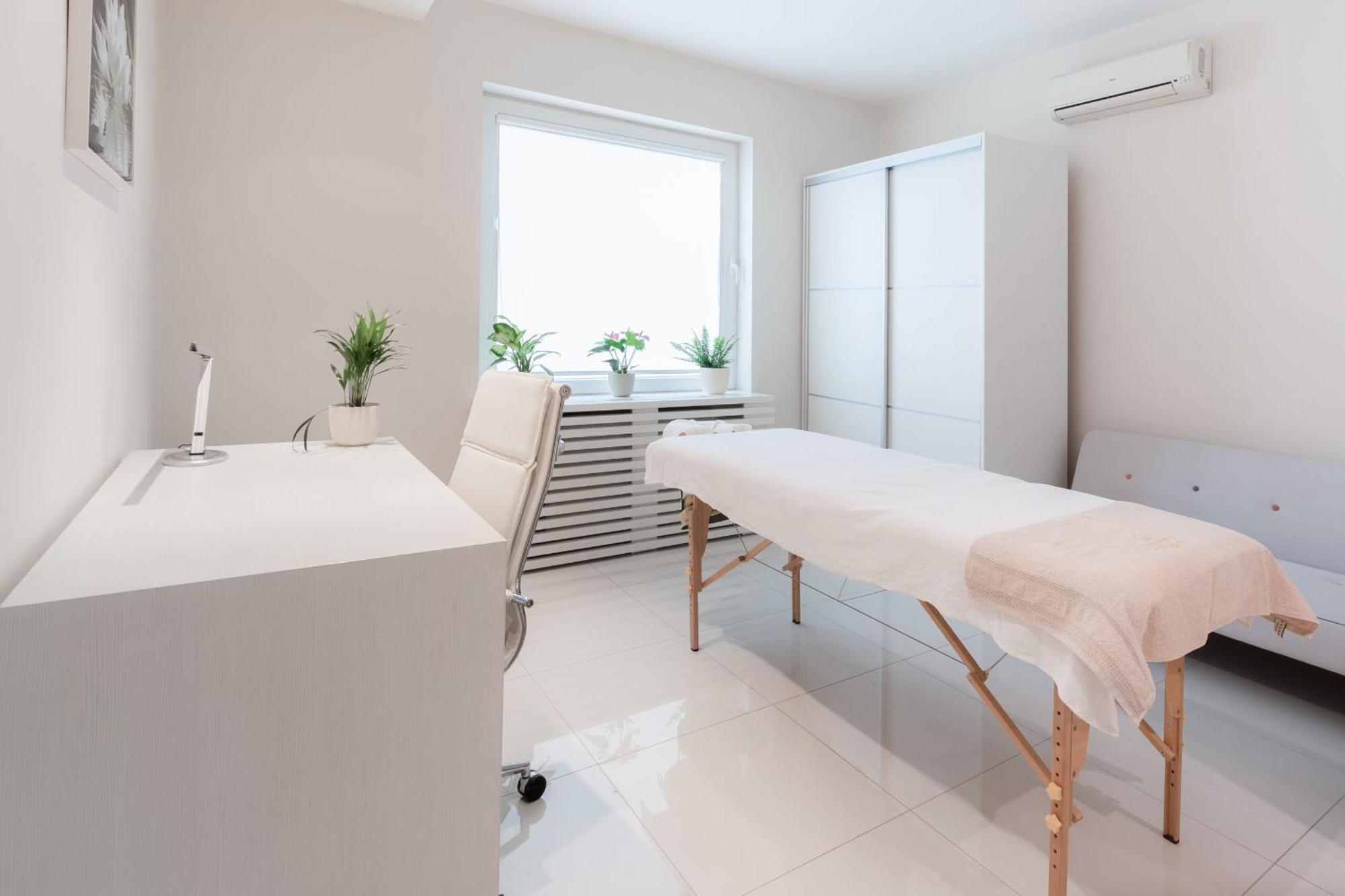Aparthotel Lux Hedonistic Life Novi Sad Esterno foto